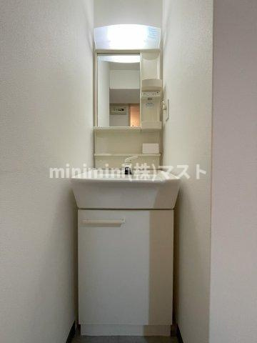 大阪市中央区東平２丁目の賃貸マンションの洗面所