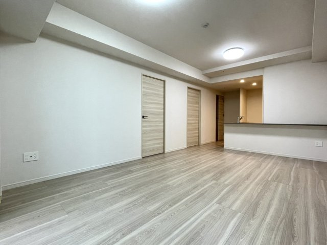 ライオンズタワー新大工町の居間・リビング