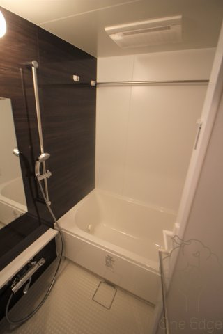 HK Residenceの浴室