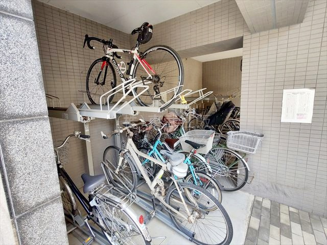 【駐輪場】の画像