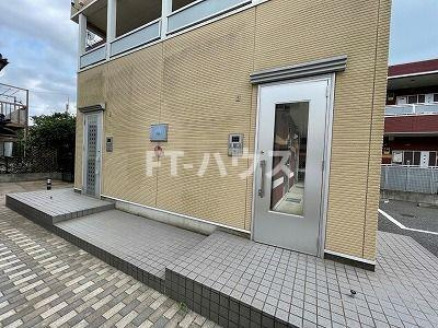 レオネクストコスモⅡのエントランス