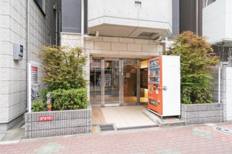【エントランス】