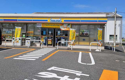 【周辺】 | パレス　ジェリカ　Ⅲ　Ｂ | ミニストップ木更津中里１丁目店まで450m