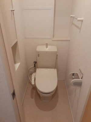 【トイレ】 | パレス　ジェリカ　Ⅲ　Ｂ | ゆったりとした空間のトイレです