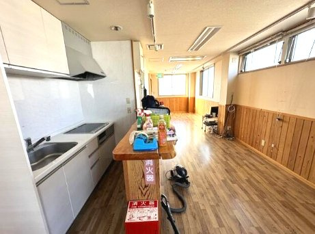 ナンクルナイサァーくくるビルの内装