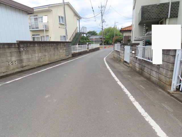 坂戸市浅羽売地の前面道路含む現地写真