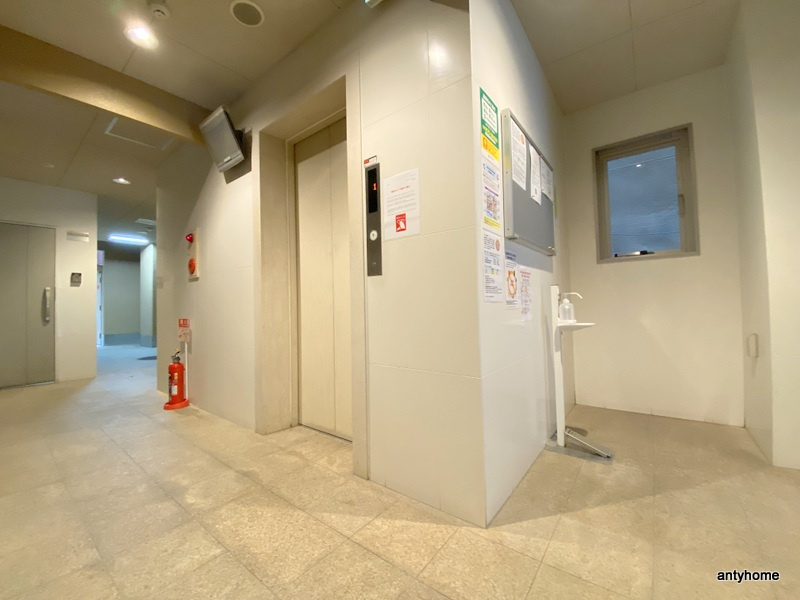 ウィルドゥ堺筋本町　仲介手数料無料のロビー