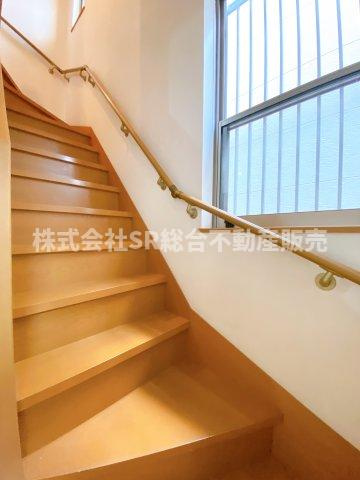 岩田町6丁目中古戸建の内装|当日予約も大歓迎です！土日祝、雨の日やお子様連れのお客様の送迎も可能ですのでお気になさらずお問合せ下さい。お仕事終わりのお時間にも柔軟に対応致しますのでお気軽にお申し付け下さいませ。