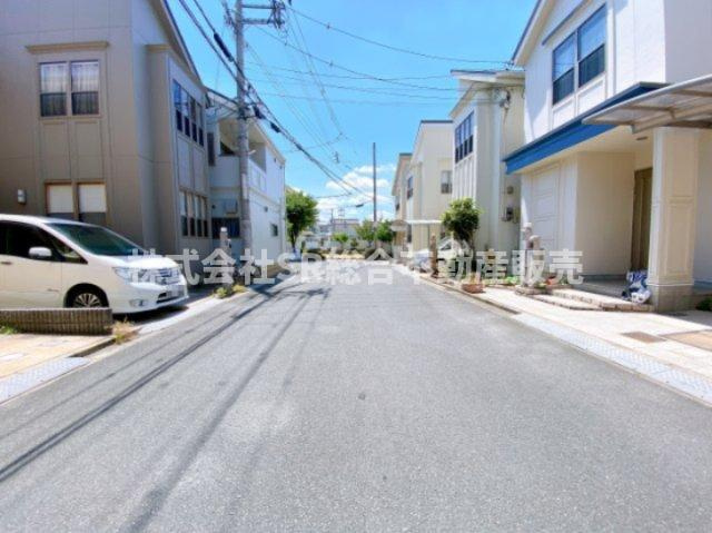 岩田町6丁目中古戸建の前面道路含む現地写真|前面道路含む現地写真です