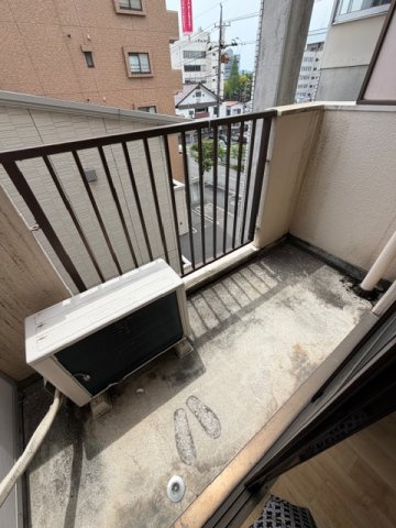 ピュアシティ梅園のバルコニー