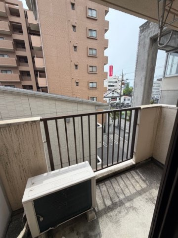 ピュアシティ梅園のバルコニー
