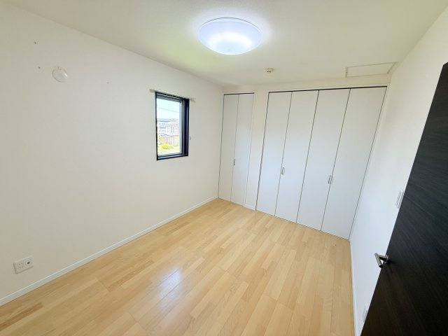 八女市馬場　中古の洋室