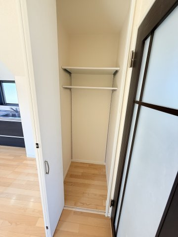 八女市馬場　中古の収納