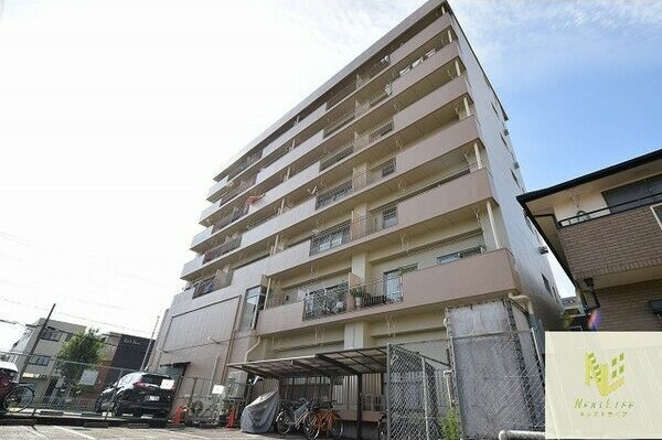 今枝ビルの外観