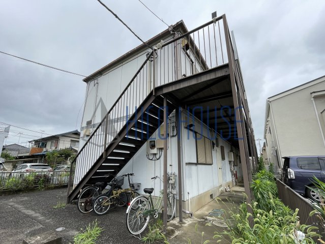 ラインハイツの外観