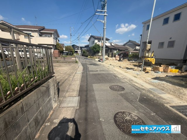 【今からご案内可能】東海市養父町八王子　全5棟の前面道路含む現地写真|事前予約にて現地ご見学いただけます！お気軽にお問い合わせください♪
■株式会社　セキュアハウス■
住宅ローンに強く、知識、経験豊富なスタッフ在籍
お客様に寄り添い、ご成約後もサポート致します