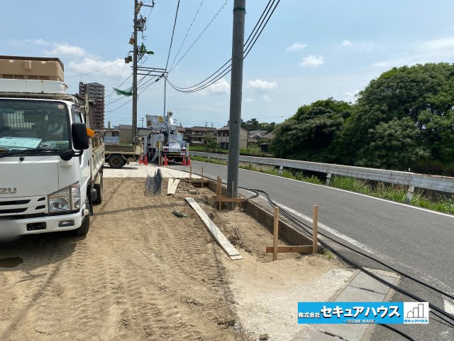 【同施工物件ご案内可能】東海市養父町八王子　全5棟の前面道路含む現地写真|事前予約にて現地ご見学いただけます！お気軽にお問い合わせください♪
■株式会社　セキュアハウス■
住宅ローンに強く、知識、経験豊富なスタッフ在籍
お客様に寄り添い、ご成約後もサポート致します