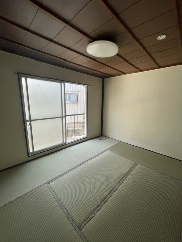 高田マンションの和室