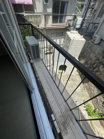 高田マンションのバルコニー