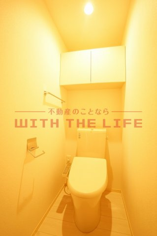 D-room F京町【10，000円キャッシュバック対象物件】のトイレ|トイレもきれいです