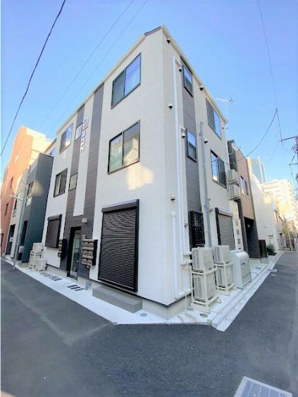 GlanzCube四谷三栄町の外観