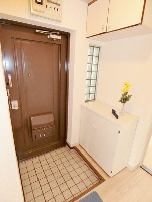 【玄関】 | サンハイツ名宝 | 同仕様サンプル写真