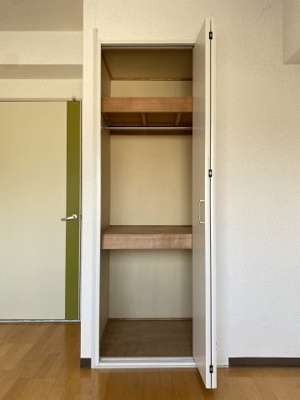 【洋室】 | 友喜マンション