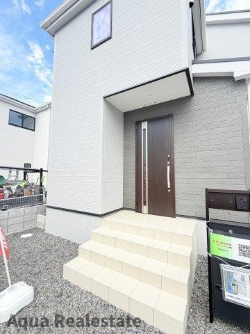 リナージュ藍住町勝瑞　第1期の玄関|落ち着いた玄関です