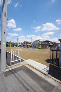 【前面道路含む現地写真】 | 南西側