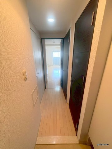 エスリード難波ステーションプラザ　仲介手数料無料の玄関