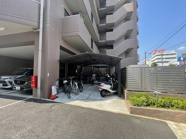 マイキャッスル八王子元横山町の駐輪場|～バイク・自転車駐輪スペース～