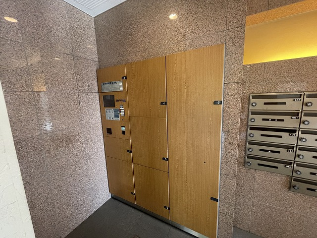マイキャッスル八王子元横山町の設備|～不在時の荷物受け取りに大変便利な宅配BOX～