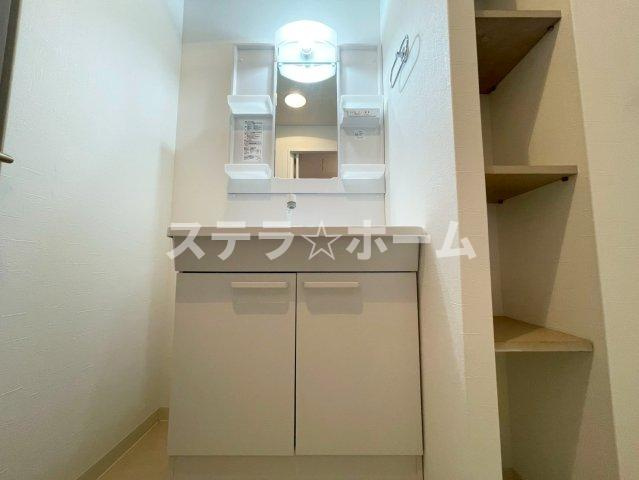 ラウムズ菅原ノースヒルの独立洗面台|独立洗面台で身支度をすべて済ませてしまいましょう