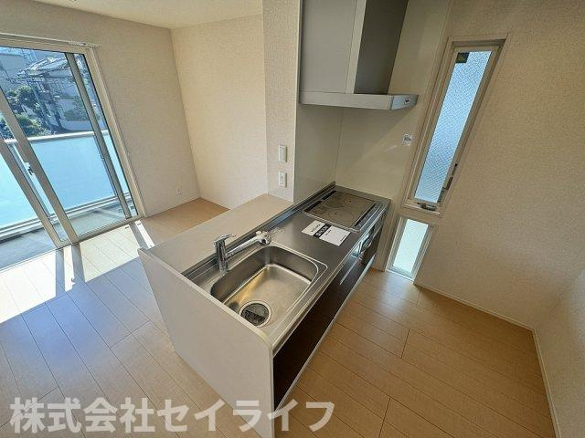 ソレイユ八尾のキッチン