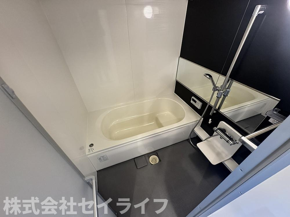 ソレイユ八尾の浴室