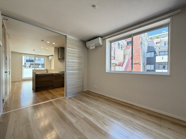 ハル　桜新町の寝室|6.5帖の洋室♪