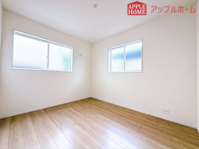 [新築住宅] 深谷市緑ケ丘 全1棟の洋室|居室は全室収納あり！たっぷりある収納活用でお部屋もキレイを保てます♪