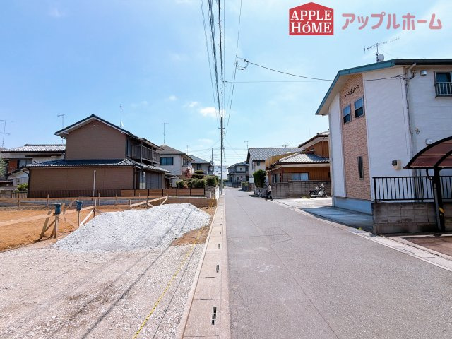 [新築住宅] 深谷市緑ケ丘 全1棟の前面道路含む現地写真