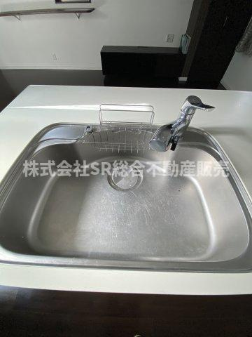 松原1丁目中古戸建のキッチン|シンクは洗い物をするには十分の広さです！