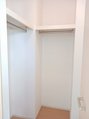 ウィステリア　Ⅱの収納|たっぷりとした収納スペースです