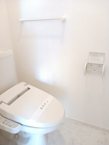 ウィステリア　Ⅱのトイレ|シンプルで使いやすいトイレです