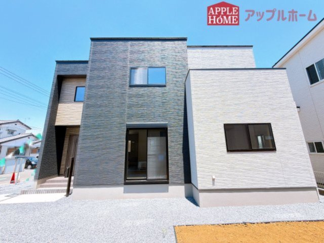 [新築住宅] 深谷市岡 第13期 全2棟の外観|☆内覧可能☆アップルホームでは物件のメリットデメリットお客様の立場にたちお伝えさせていただきます！いつでもお気軽にお問合せOKです！TEL「0120-466263」