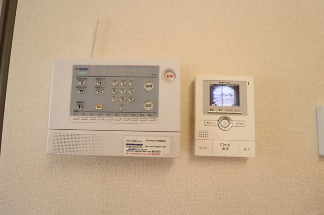 サンシャインパルのセキュリティ|アルソックホームセキュリティ標準搭載、カラーモニター付インターホン（録画機能付）