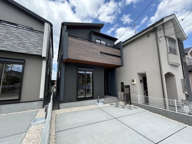 下阪本2丁目2号棟　新築戸建