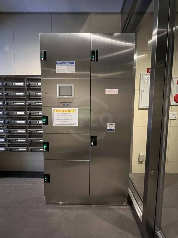 エスパシオ・コモド大阪新町　堀江小学校のその他共用部分|エスパシオ・コモド大阪新町　宅配ボックス