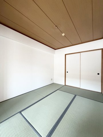 カワデンセントリックハイツの和室