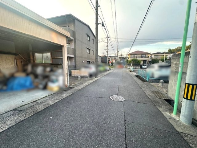 【前面道路含む現地写真】の画像