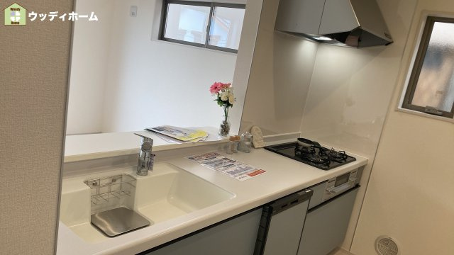 越谷市北越谷　新築一戸建てのキッチン