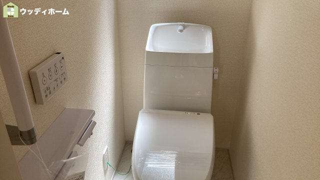 越谷市北越谷　新築一戸建てのトイレ