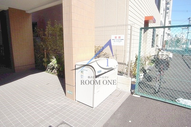プレステージハマノのその他共用部分|敷地内ゴミ置き場です。